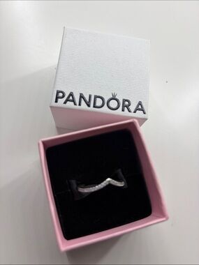 Pandora Silver Wave Ring with Sparkling CZ
